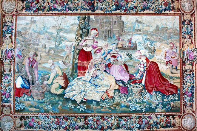 Regard sur les collections : Mois Lucas