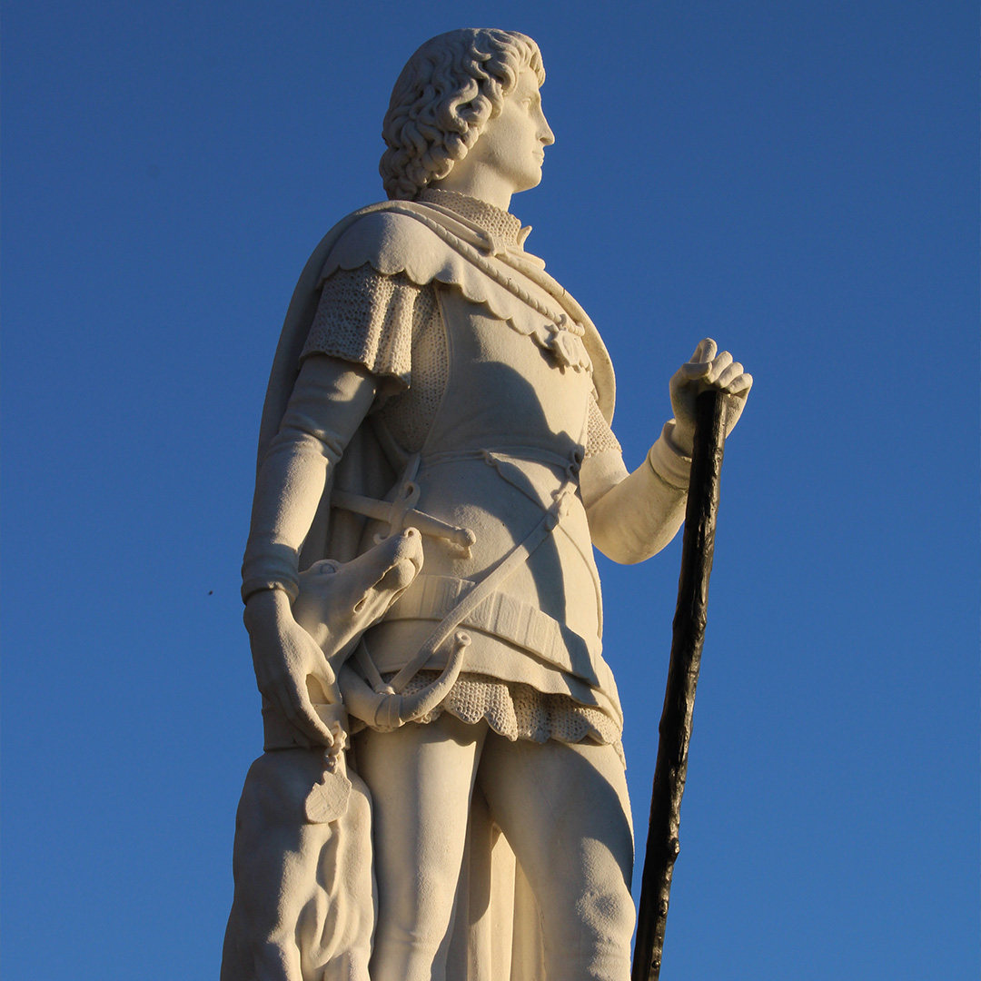 Gaston_Febus_statue
