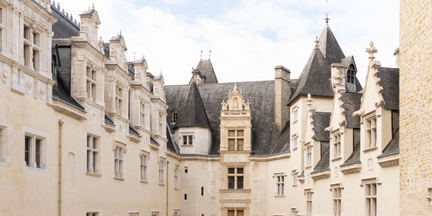 Band_son_et_lumiere_chateau_pau_2022