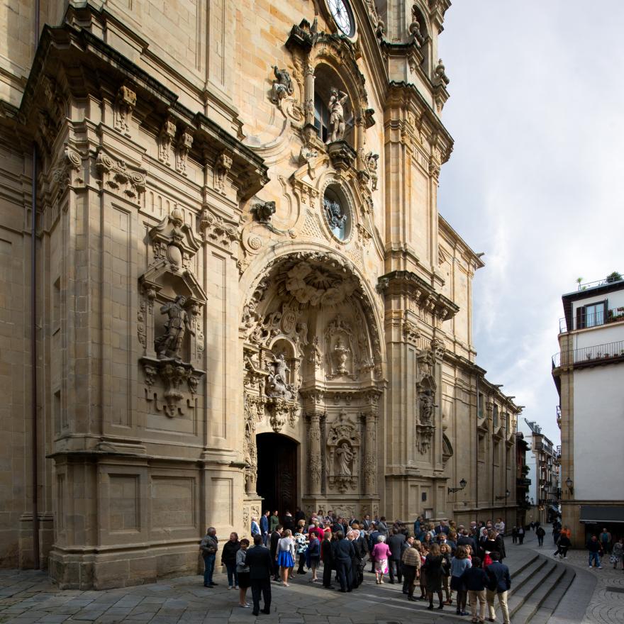 Media Name: o_05_eglise_santa_maria_san_sebastian.jpg