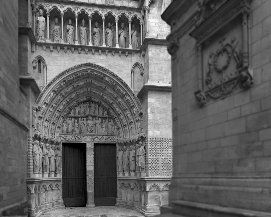 Media Name: o_10_cathedrale_saint_andre_bordeaux.jpg